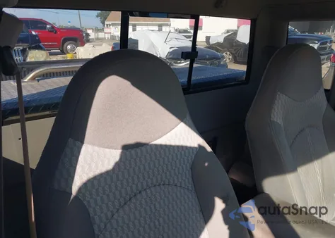 2002 Mazda B3000 Ds из США, поврежденный, VIN 4F4YR16U62TM05765